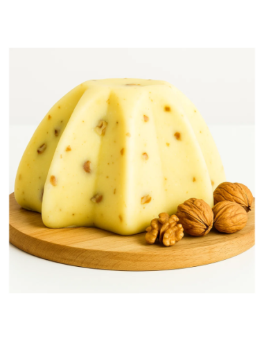 Latticini Staiano Formaggio Natalizio affumicato con noci - ca. 950 gr