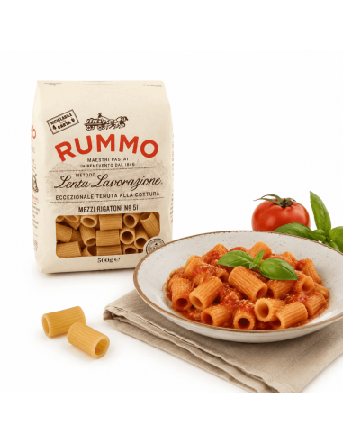 Rummo Mezzi Rigatoni Short Ribbed Pasta.