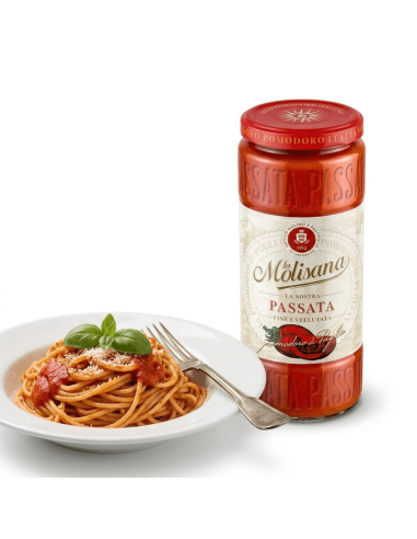 La Molisana Smooth Tomato Puree for Cooking