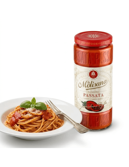 La Molisana Smooth Tomato Puree for Cooking