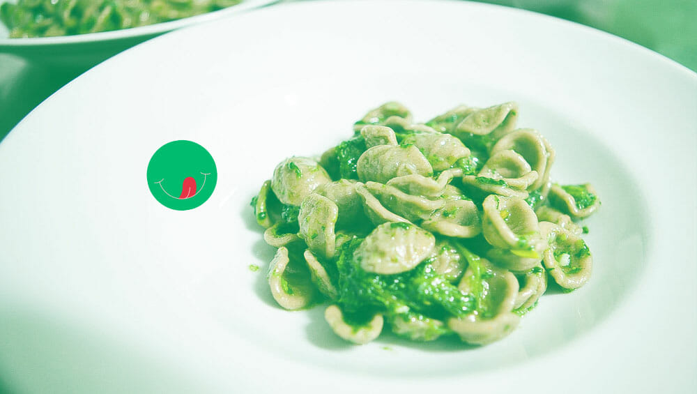 Orecchiette with turnip tops: the Apulian recipe